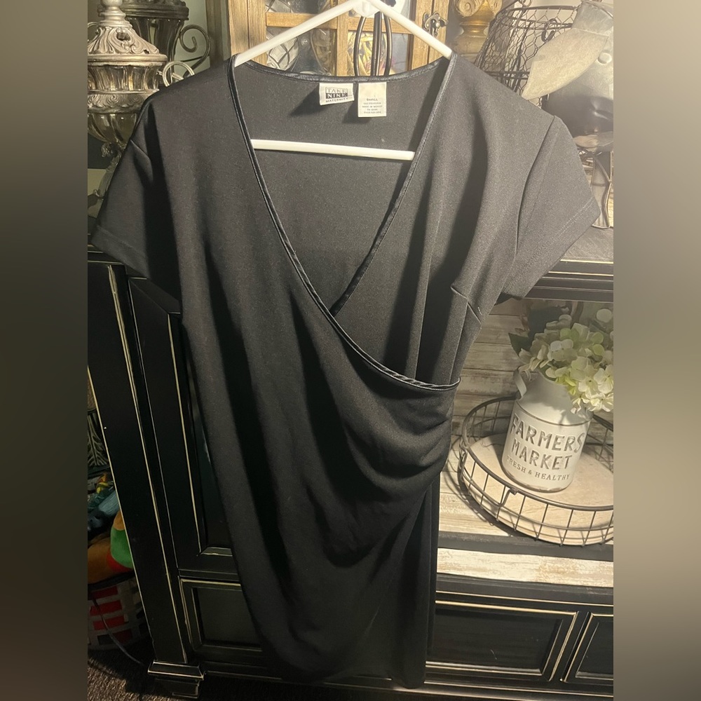 Maternity dress size small brand: TakeNine Maternity